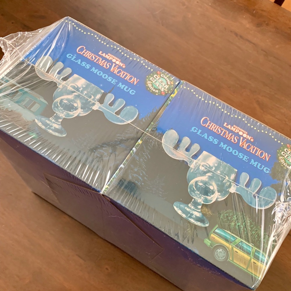 New set of 2 moose mugs from Christmas Vacation